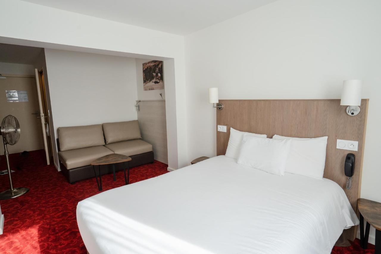 Brit Hotel Essentiel Cholet Ngoại thất bức ảnh