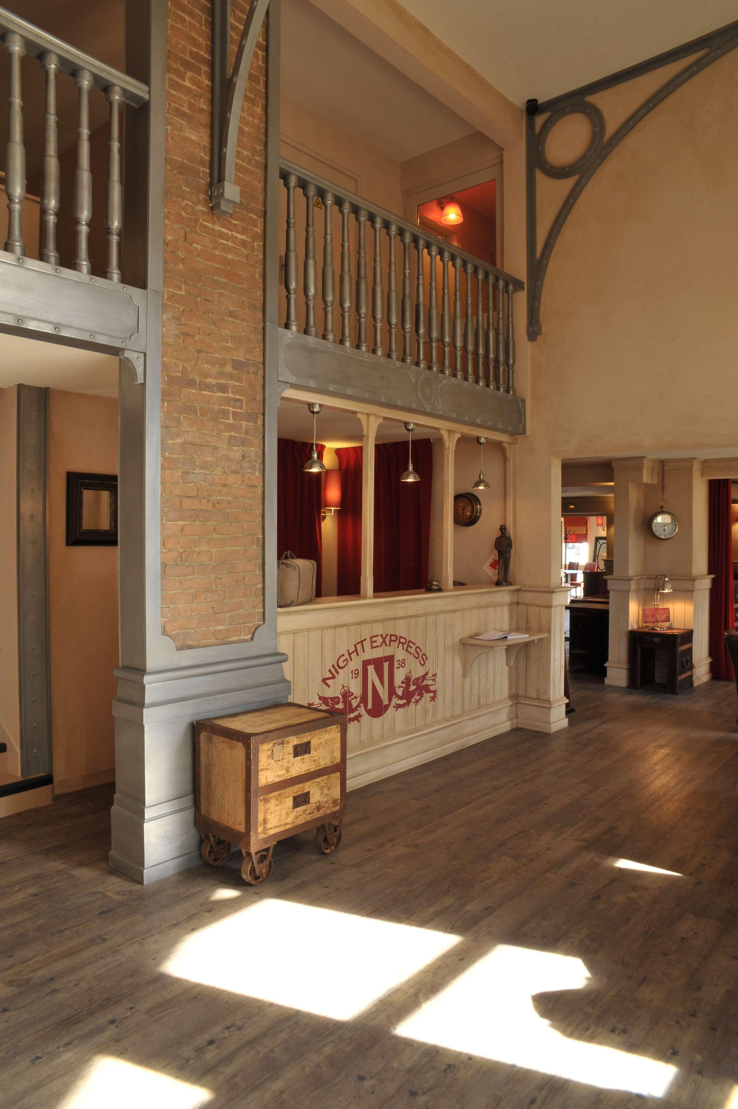 Brit Hotel Essentiel Cholet Ngoại thất bức ảnh