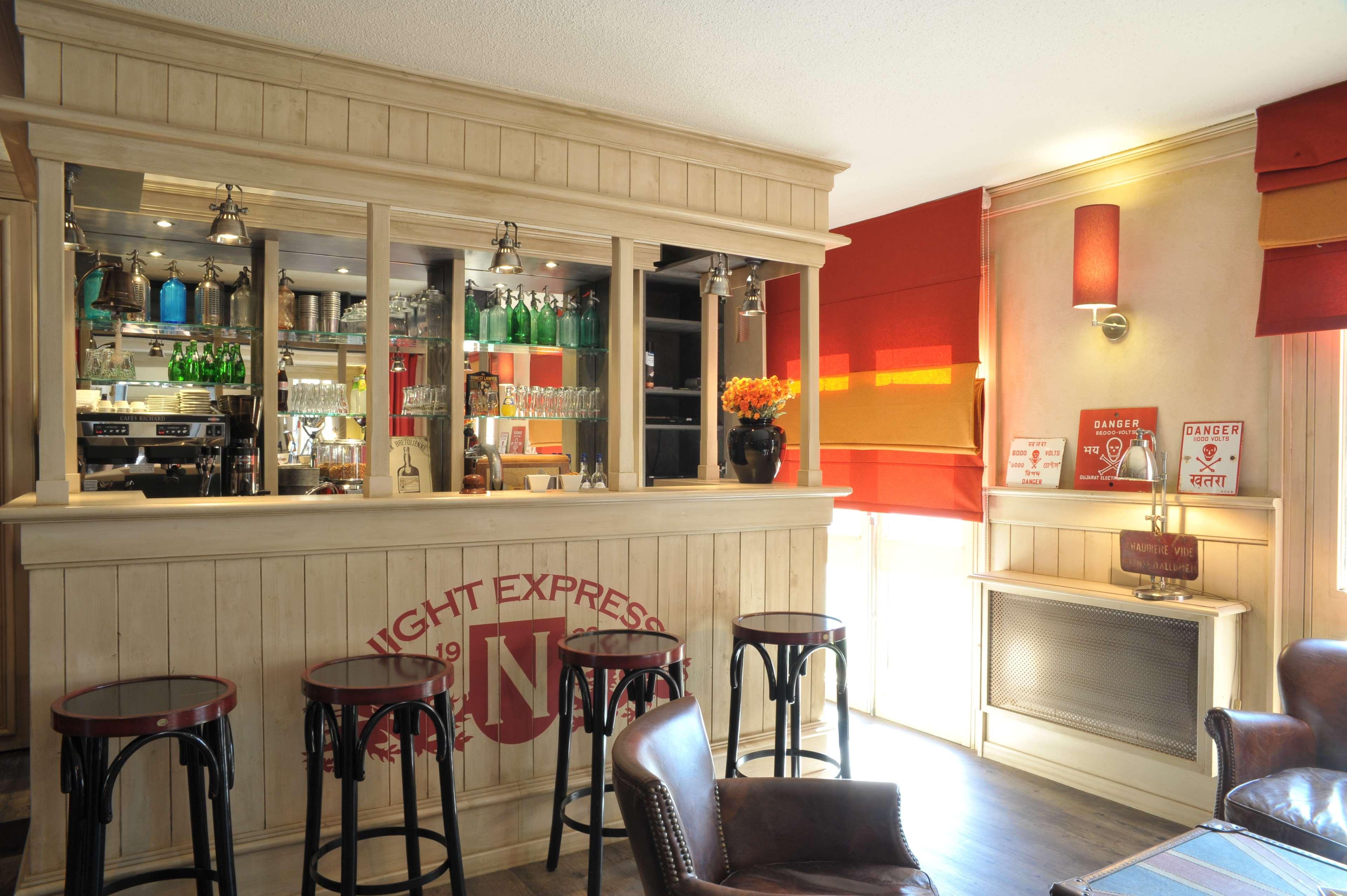 Brit Hotel Essentiel Cholet Ngoại thất bức ảnh