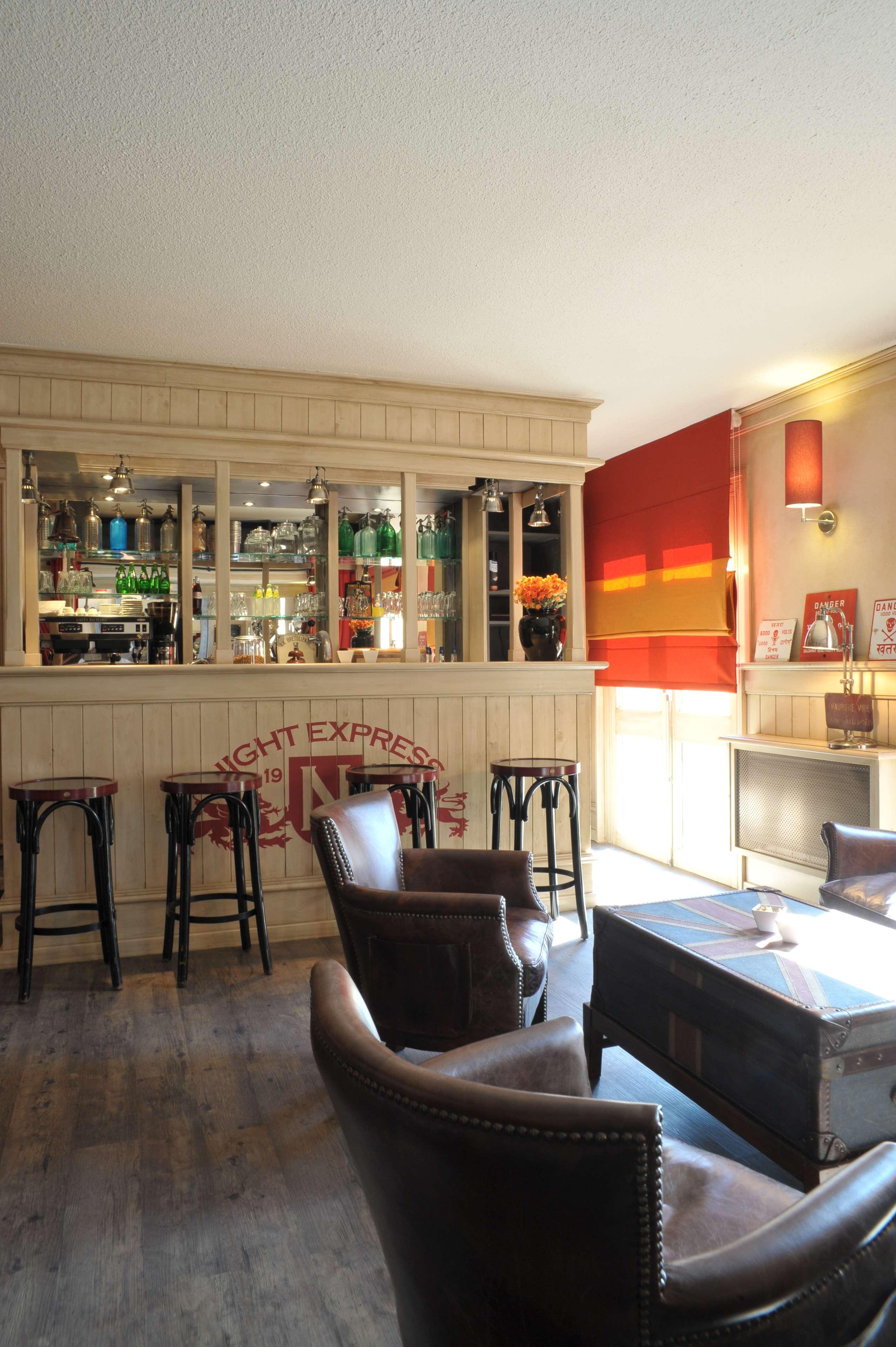 Brit Hotel Essentiel Cholet Ngoại thất bức ảnh
