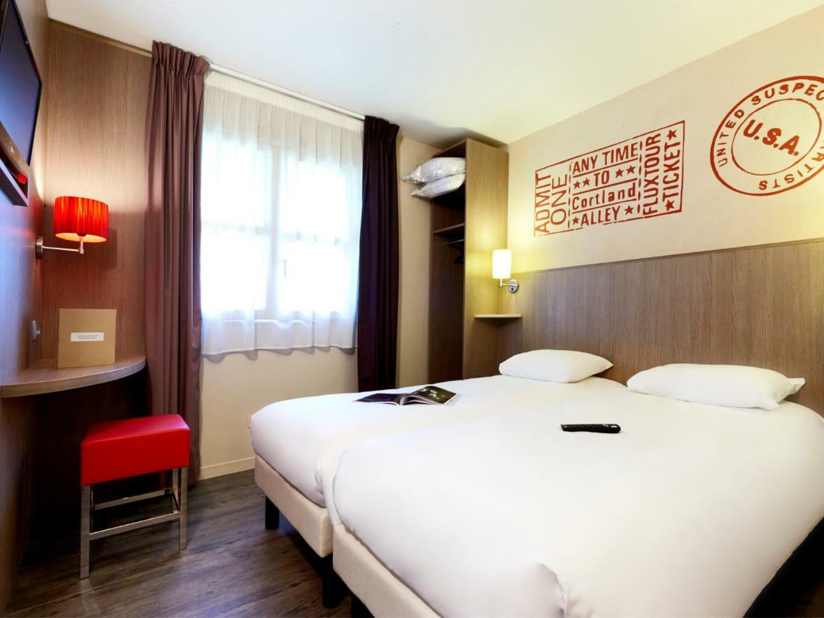 Brit Hotel Essentiel Cholet Ngoại thất bức ảnh